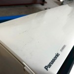 室内機　パネルに擦り傷あり